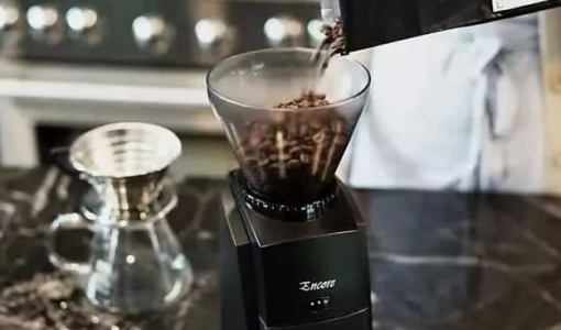 全自動(dòng)咖啡機(jī)的優(yōu)勢及辦公室咖啡機(jī)的選擇指南